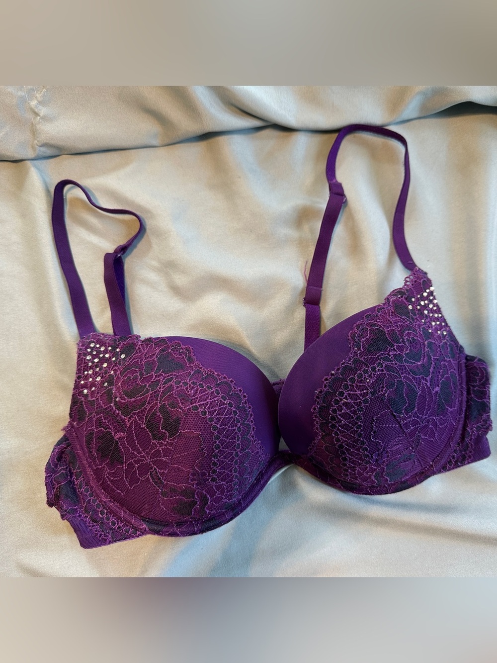 Beyond sexy Purple Lace Push-Up Bra with Rhinestones